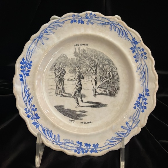 Antique Creil Et Montereau Terre de Fer France “LES SPORTS” Set Of 12 Plates - Picture 4 of 14